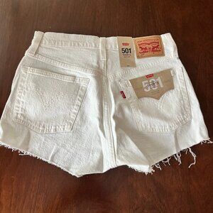 SALE ENDS SAT 6/15 at MIDNIGHT*: Levi's 501 White Denim High Rise Shorts Size 26